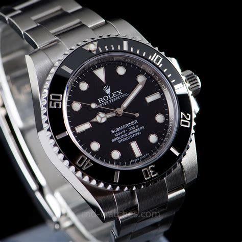 Rolex Submariner No Date Keramik .